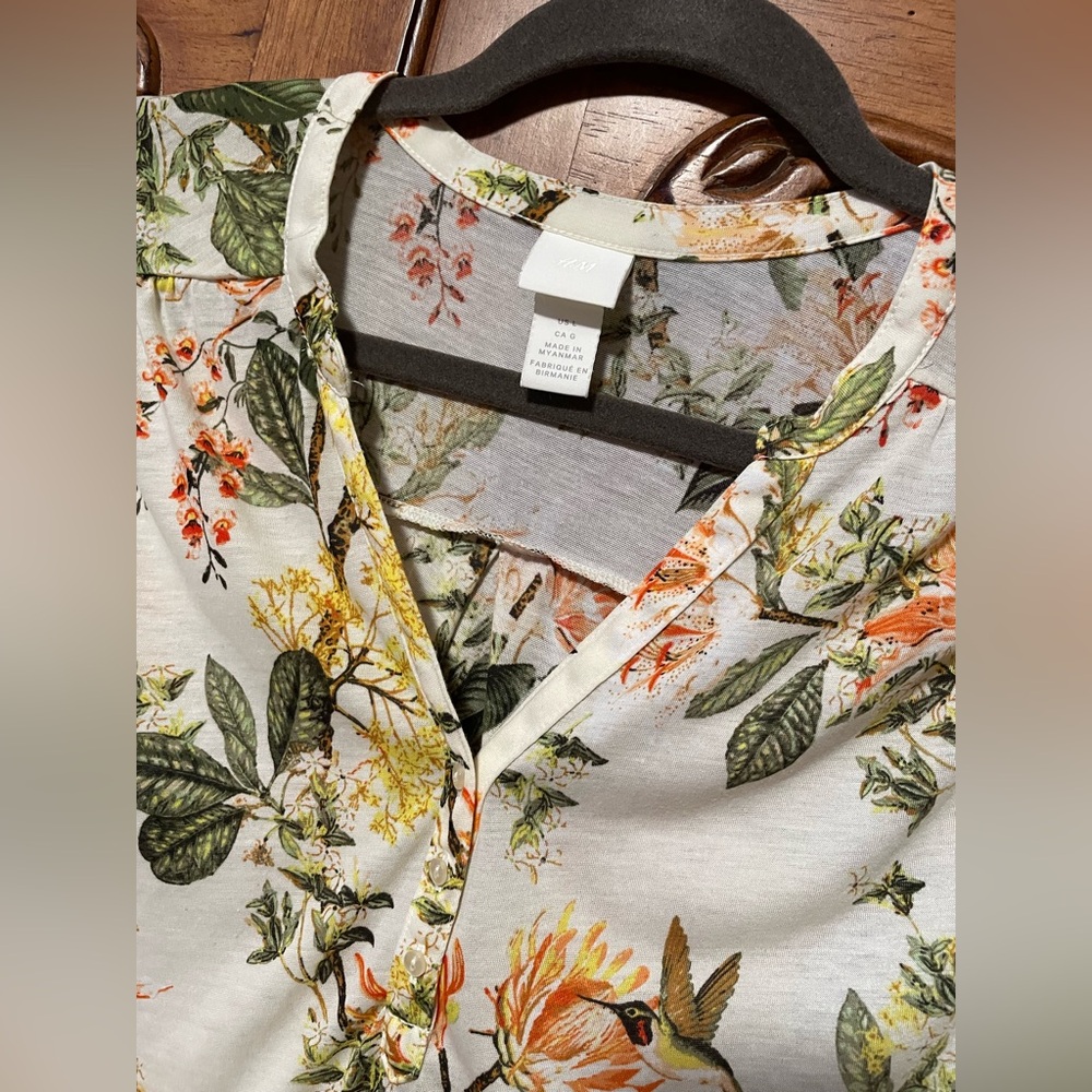 H&M Floral Sheer Blouse Tunic Top bird hummingbird cream green orange yellow - Picture 4 of 12
